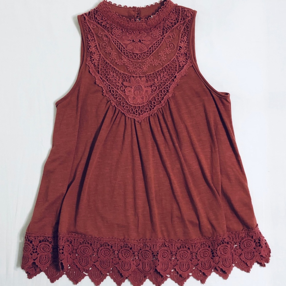Dusty Red Top
